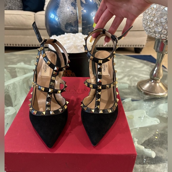 Authentic Valentino Garavani Rockstud in black suede and leather - Picture 10 of 12